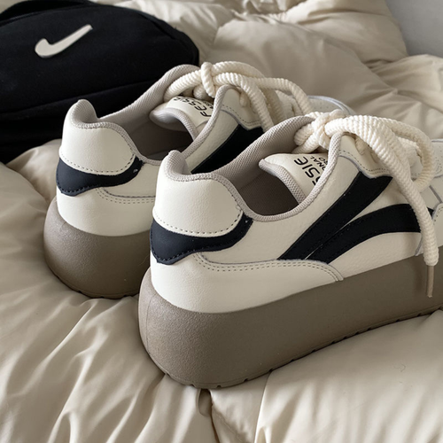 Casual Sports Sneakers with Soft Sole