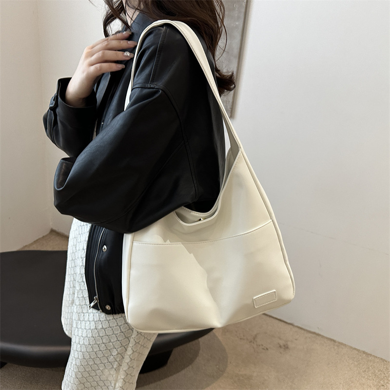 YAYA | Essential Shoulder Bag