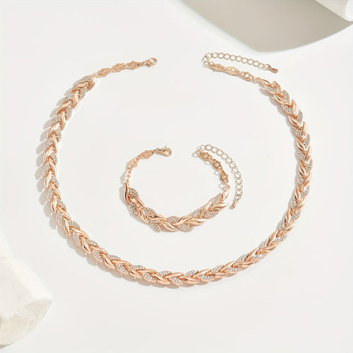 Claudine™ | Handmade fishtail-shaped necklace