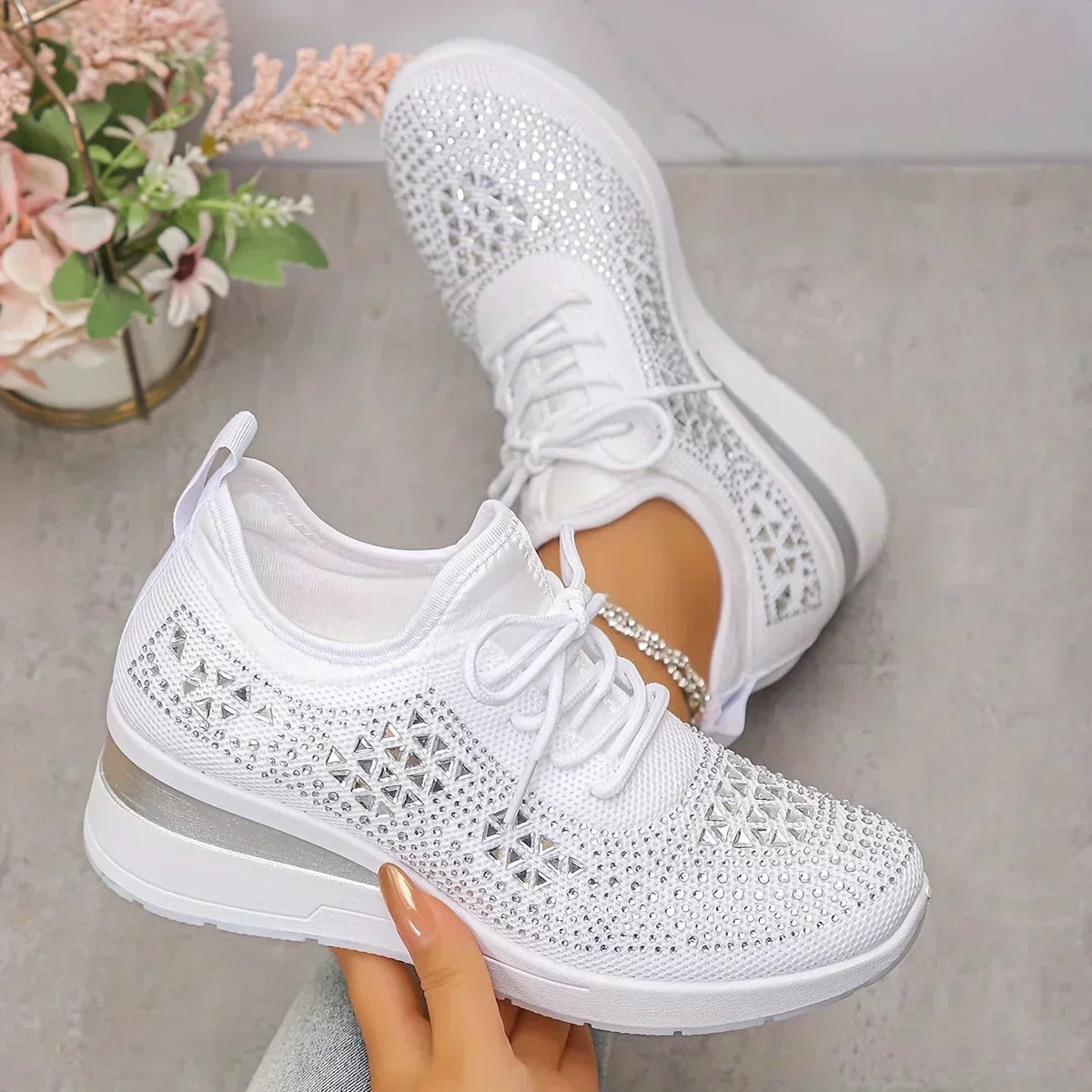 The Bonnie Orthopedic Sneaker