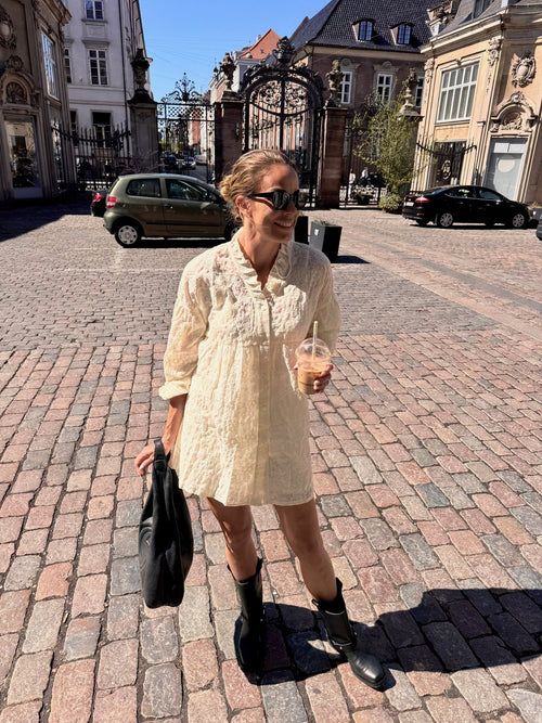 Fia Floral Embroidery Dress – Cream