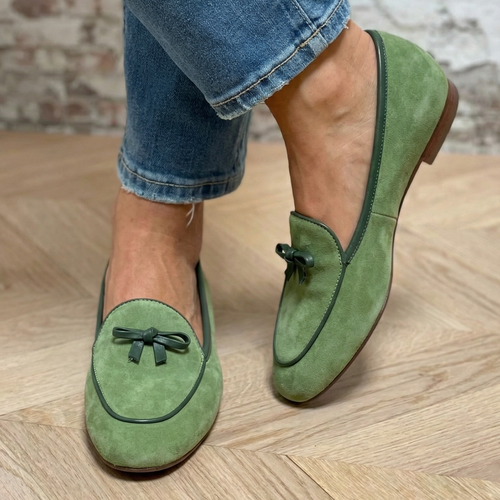 ELISE ELEGANT LOAFER WITH TASSEL